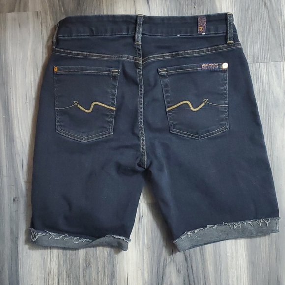 7 for all mankind jean shorts - Picture 2 of 5